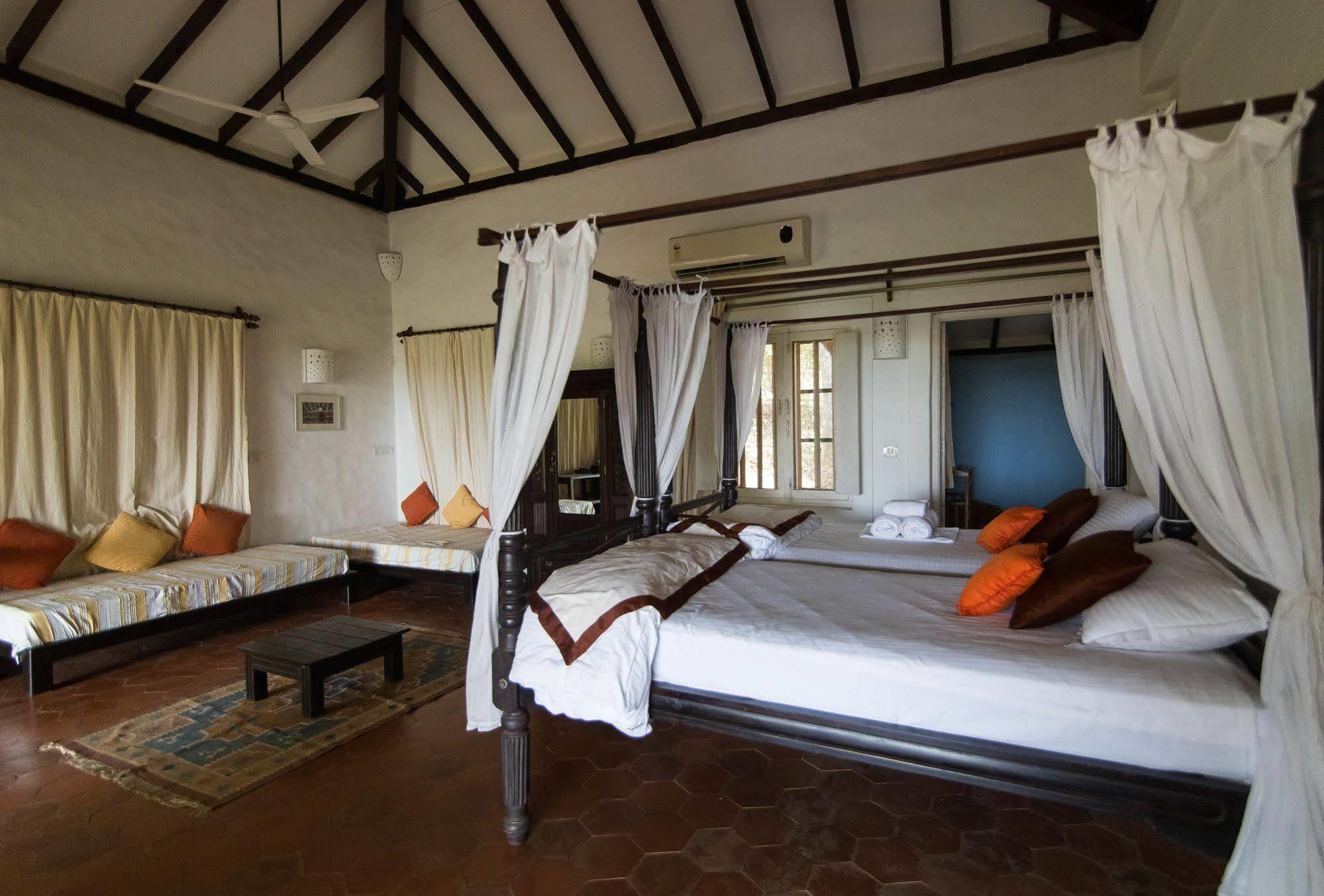 Wildflower Villas Candolim Esterno foto